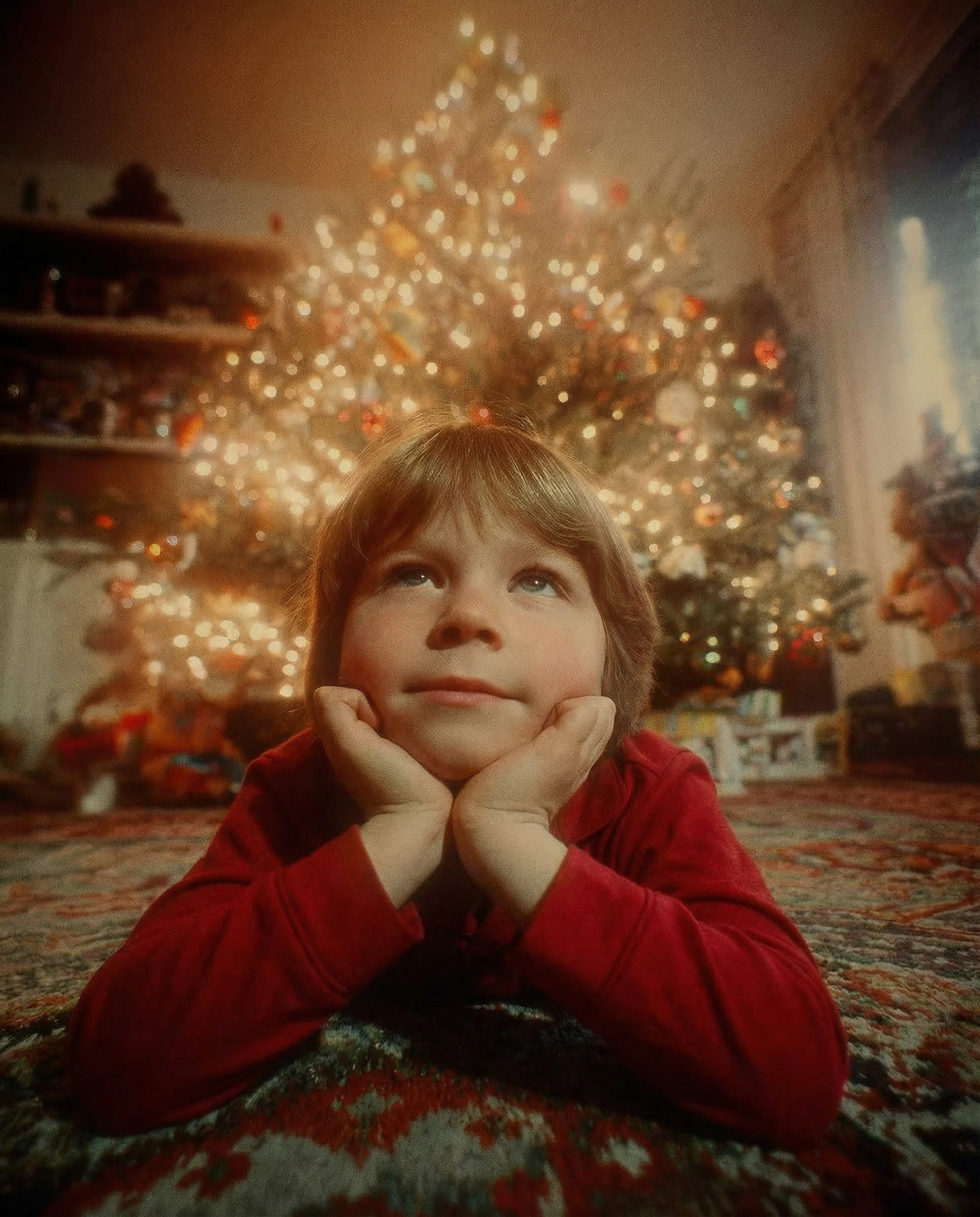 Behind the Scenes of Our Latest Collection: A Nostalgic Christmas Journey.