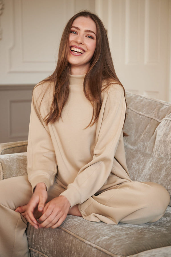 Women's Turtle Neck Lounge Set - Cotswold