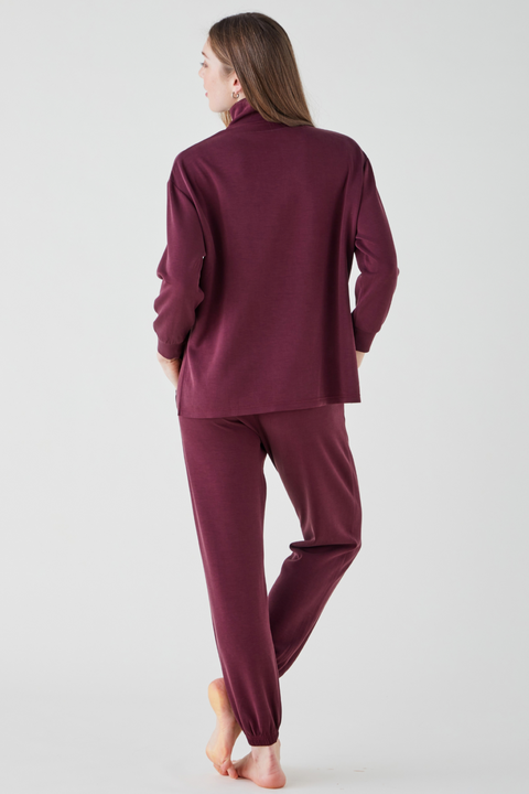 Women's Funnel Zip Neck Lounge Set - Merlot